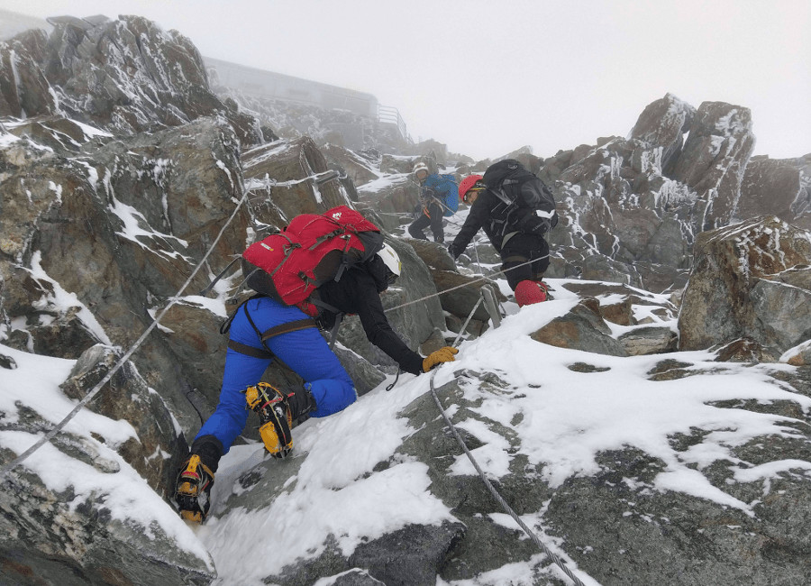 Climbing on Mont Blanc - Ewa's Trek Training Success Story